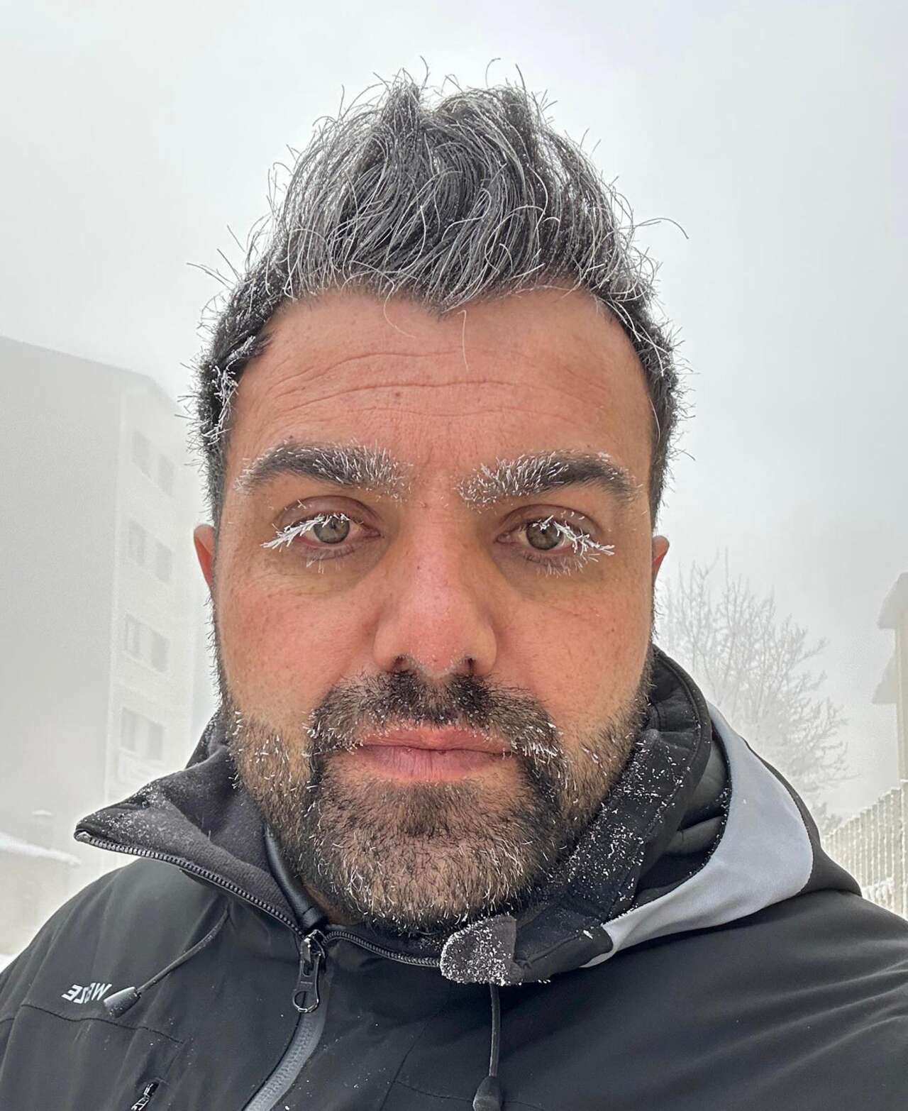 Sibirya soğukları bir ilimizde dışarıya çıkanın kaş ve kirpiklerini dondurdu 4